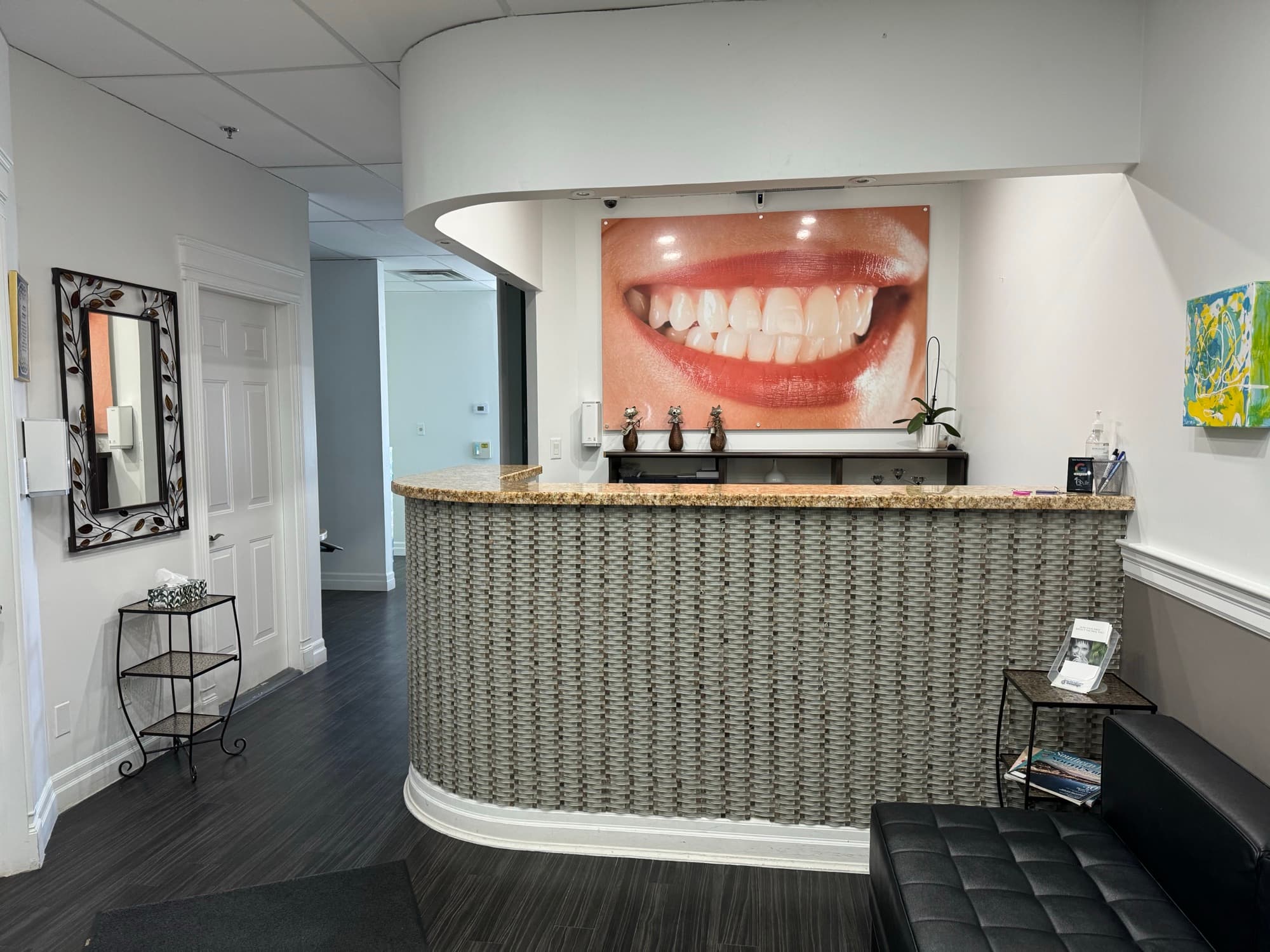 The care team at Elgin Mills & Yonge Dental Clinic